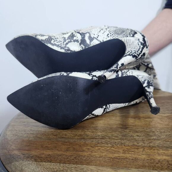 Steve Madden Snakeskin Print Thigh High Boot Size 7 Over-The-Knee Stretch Boots - Picture 8 of 13